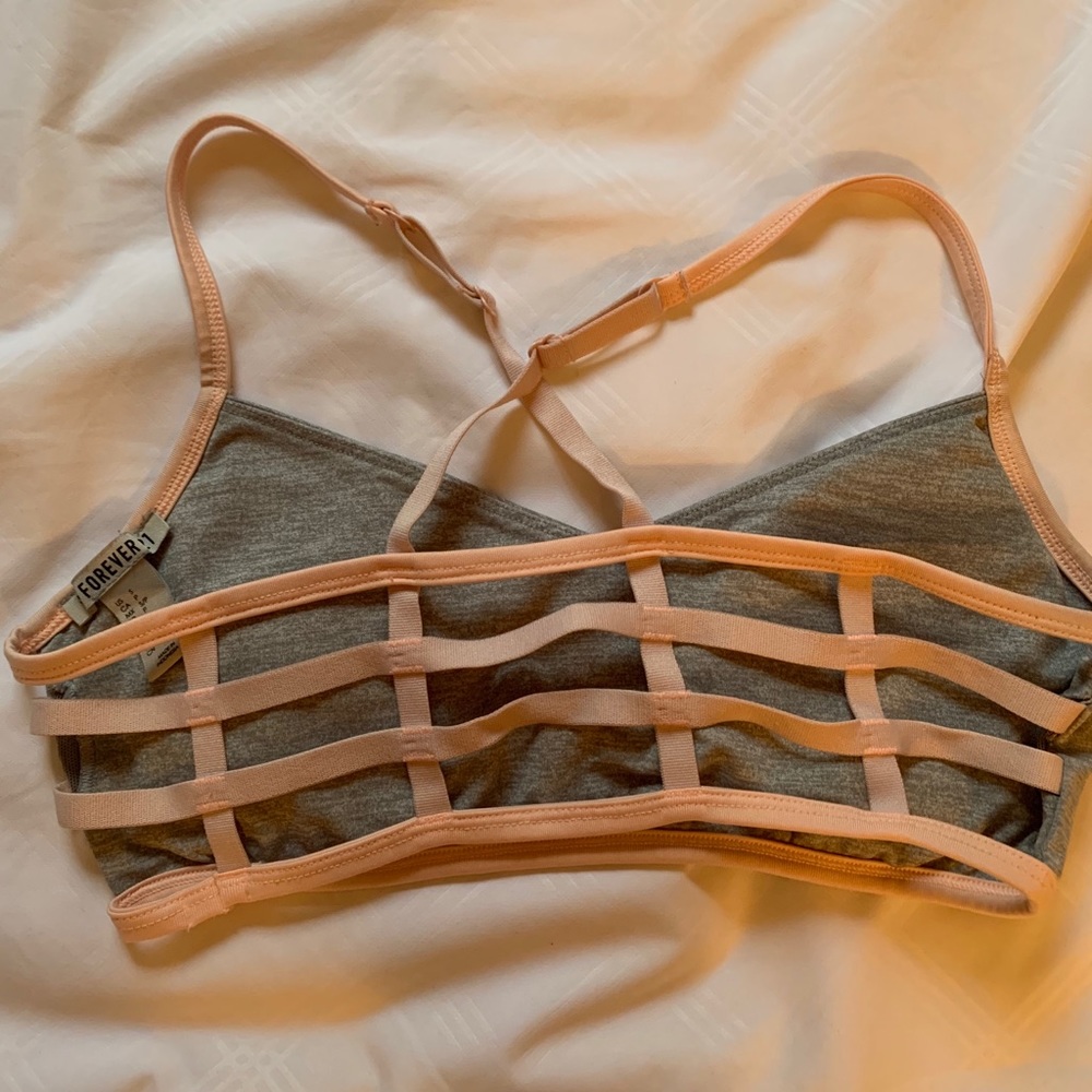 Forever 21 caged sports bra